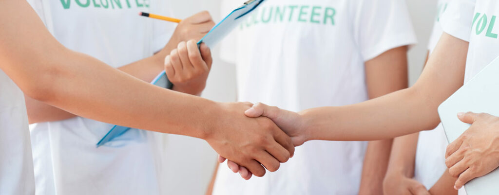 volunteer and organizations partnership for fundraising