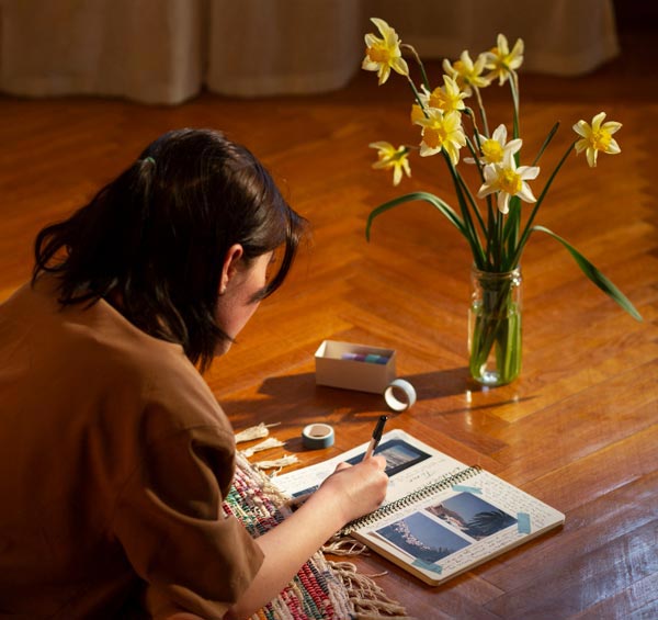 Writing a letter to your future self for mental wellness